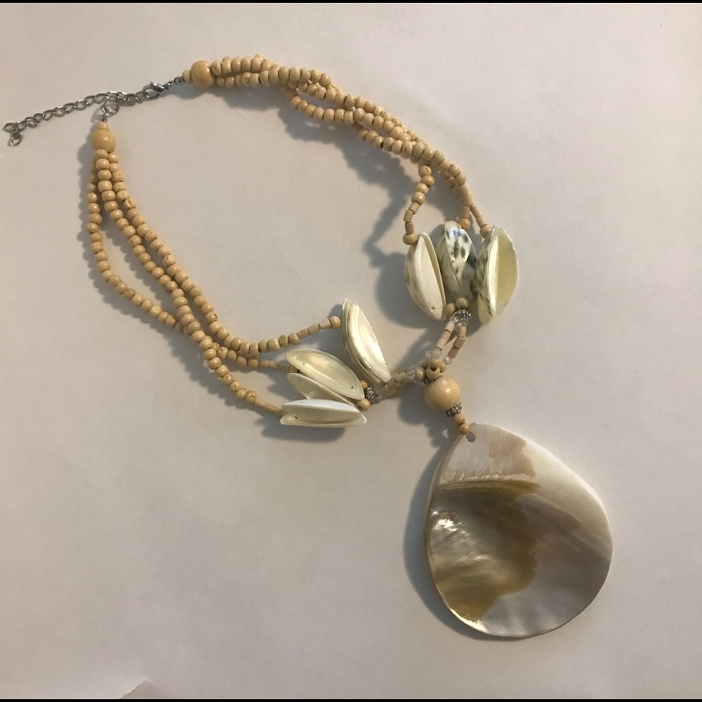 Beaded Shell Statement Necklace - Picture 6 of 7